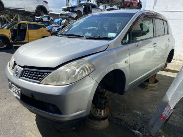 Nissan Tiida - C11 2004-2012