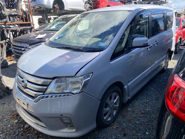 Nissan Serena - Other
