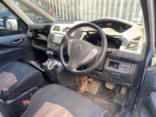 Nissan Serena - Other