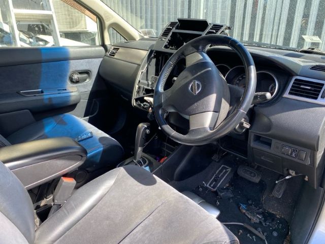 Nissan Tiida - C11 2004-2012