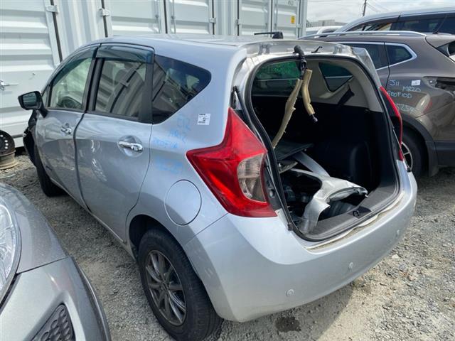 Nissan Note - E11 2004-2009