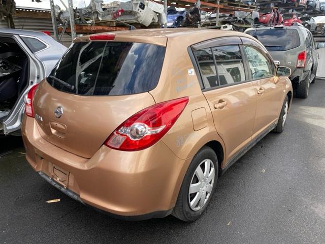 Nissan Tiida - C11 2004-2012