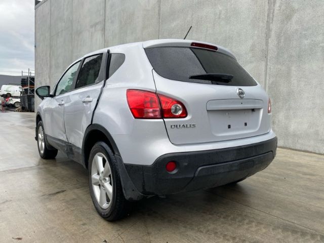 Nissan Lafesta - B30 2005-2010