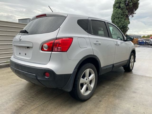 Nissan Lafesta - B30 2005-2010