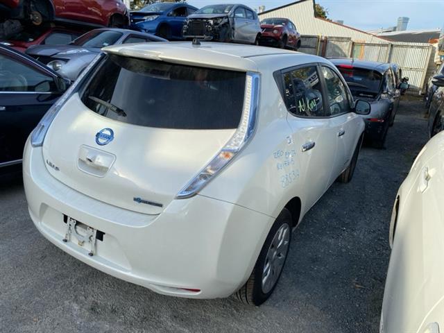 Nissan Leaf - AZEO Gen 2 12-16