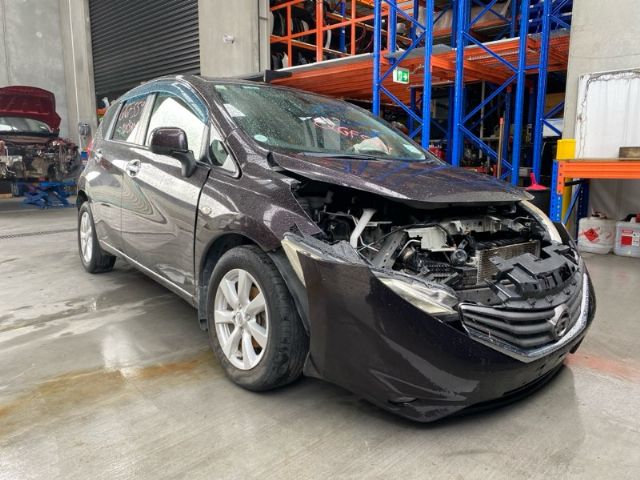 Nissan Note - E11 2004-2009