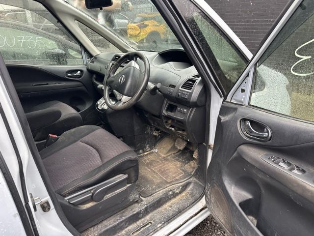 Nissan Serena - Other