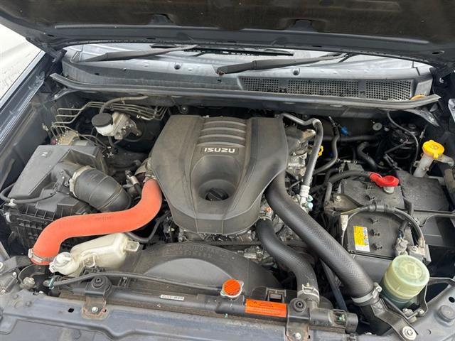 Isuzu-Comm D-Max - RF20 2017