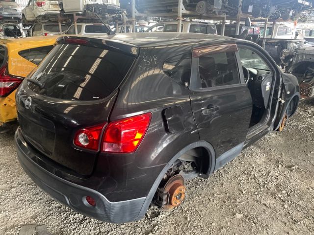 Nissan Lafesta - B30 2005-2010