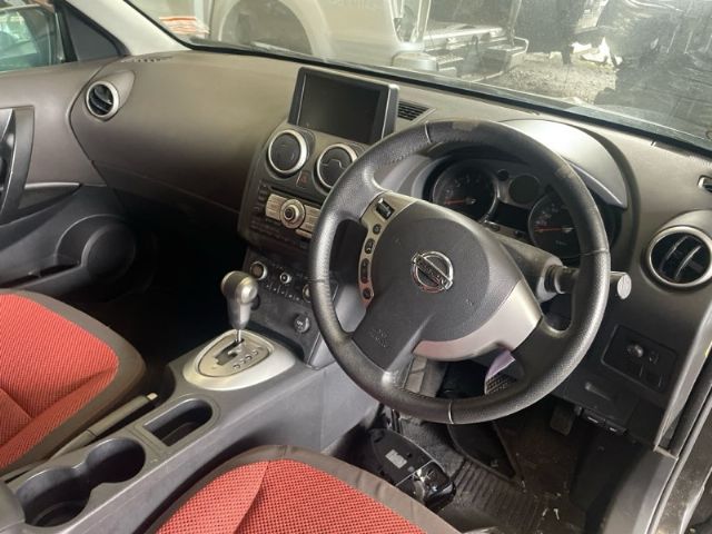 Nissan Lafesta - B30 2005-2010