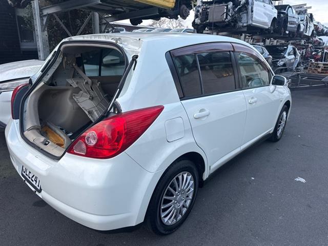 Nissan Tiida - C11 2004-2012