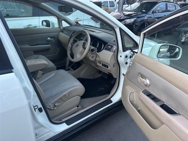 Nissan Tiida - C11 2004-2012