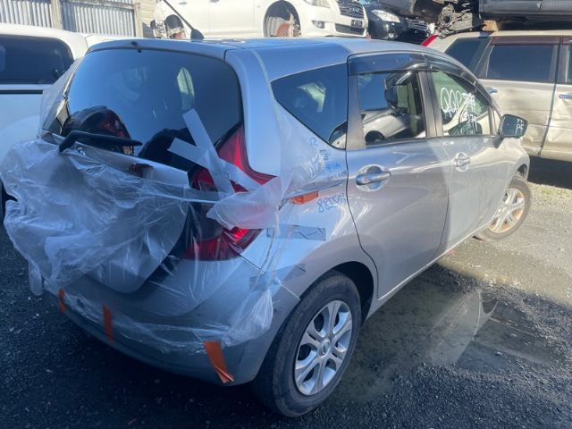 Nissan Note - E11 2004-2009