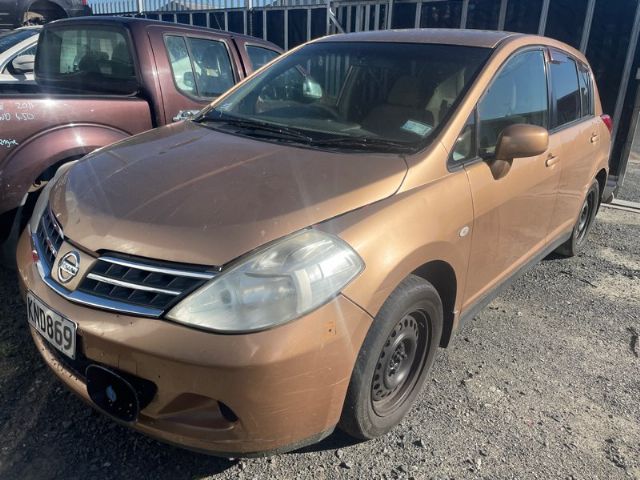 Nissan Tiida - C11 2004-2012
