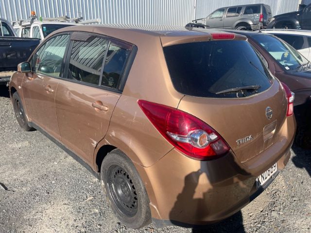 Nissan Tiida - C11 2004-2012