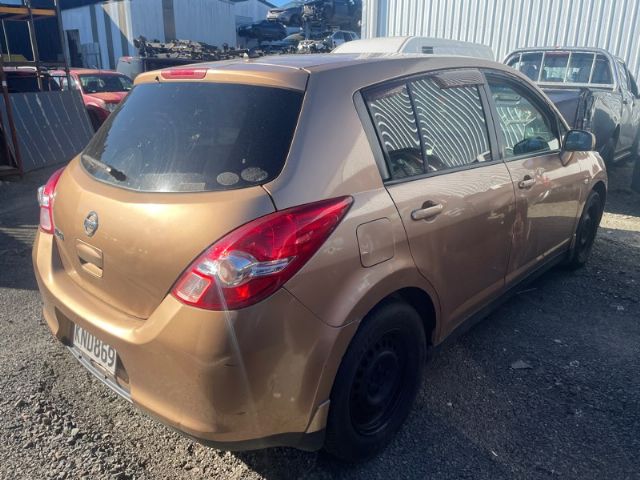 Nissan Tiida - C11 2004-2012