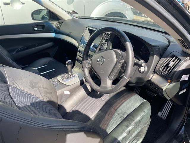 Nissan Skyline - V36 2006-2009