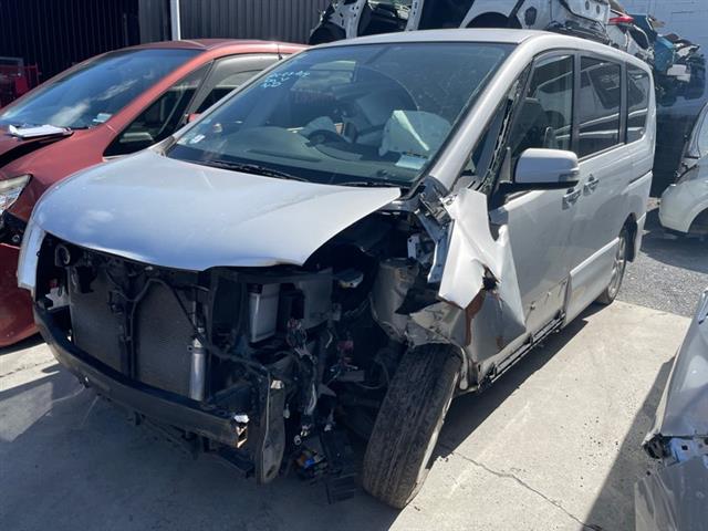 Nissan Serena - Other