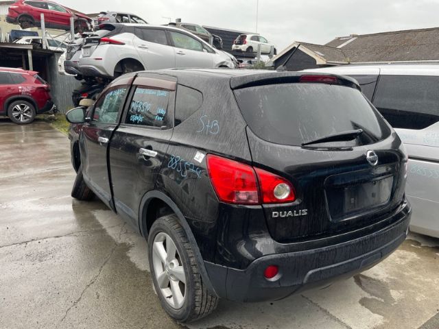 Nissan Lafesta - B30 2005-2010