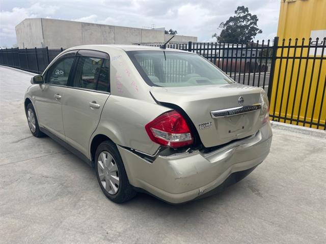 Nissan Tiida - C11 2004-2012