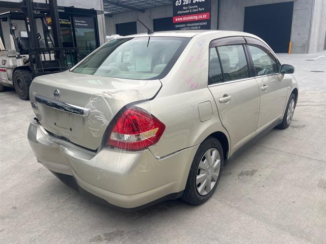 Nissan Tiida - C11 2004-2012