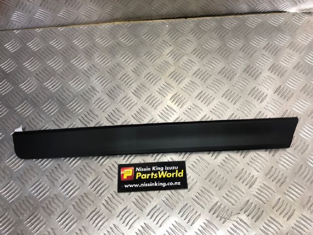 Rr Lower Door Moulding