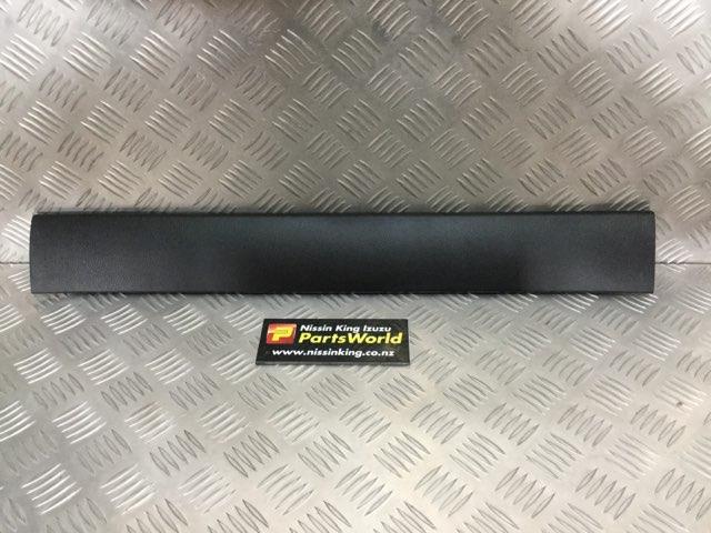 Lf Door Scuff Panel