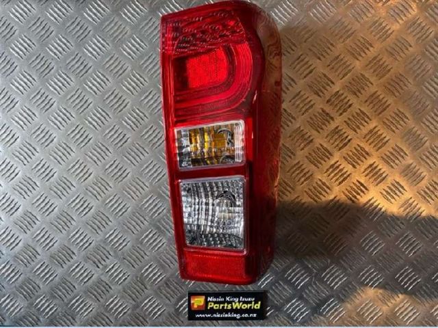 R Tail Light (led)