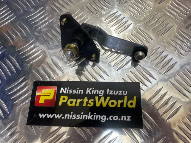R Wiper Pivot