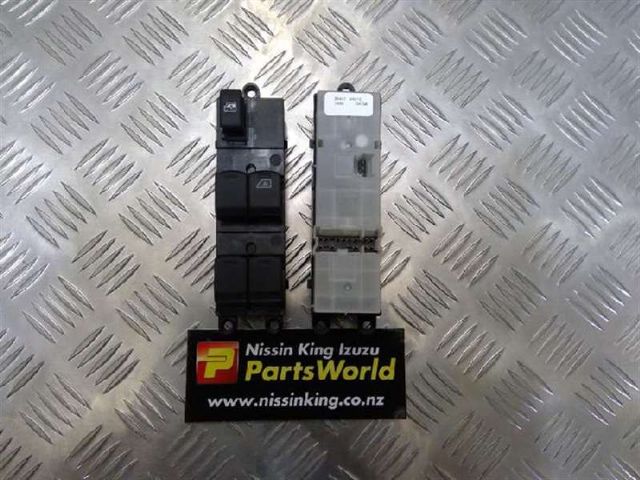 Window Master Switch