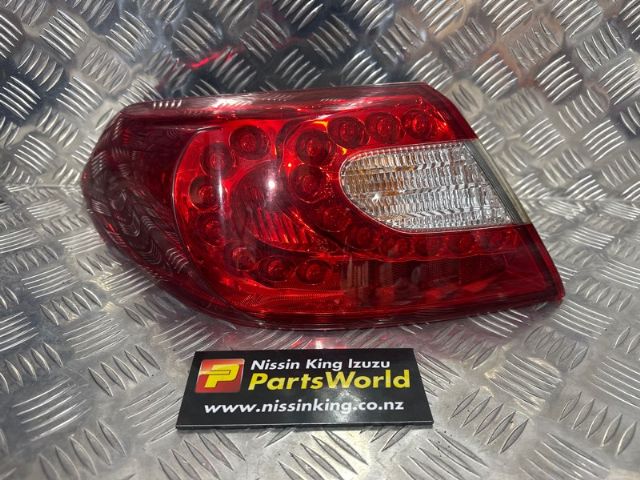 L Tail Light