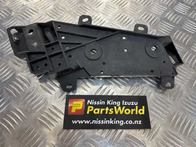 Lh Radiator Support Extension
