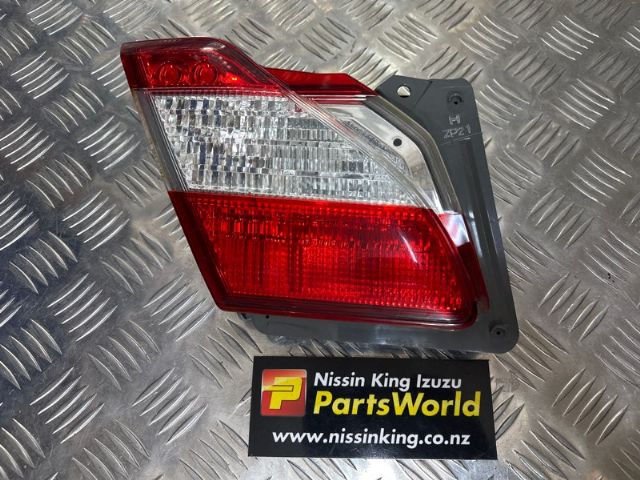 L Boot Lid Garnish