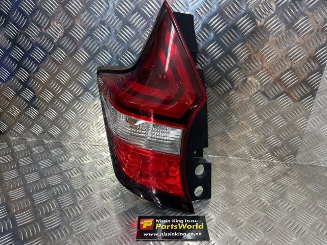 L Tail Light (led)