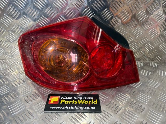 L Tail Light