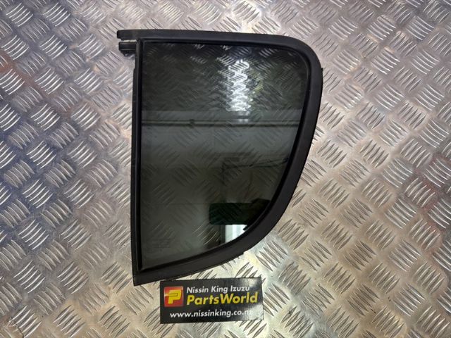 Lr Quarter Glass