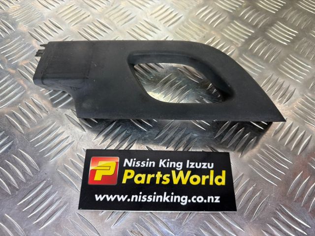 Lr Roof Rail Cap