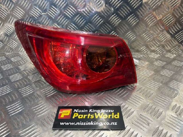 L Tail Light