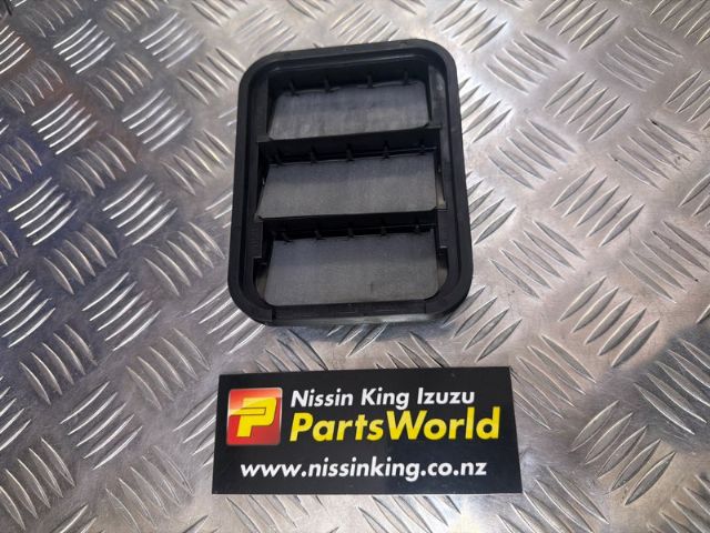 Rr Guard Vent