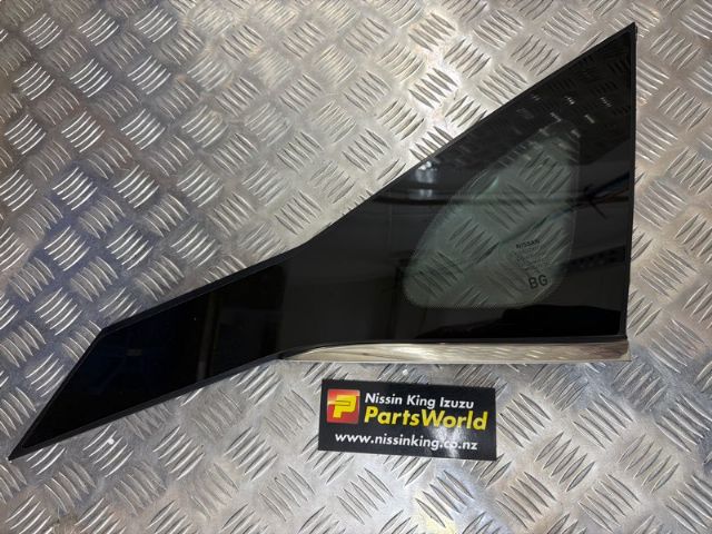 Rr Cargo Glass