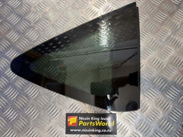 Rr Cargo Glass