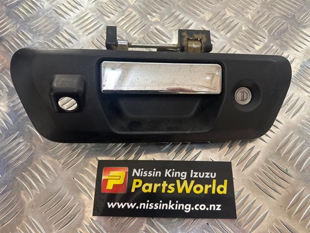 Tailgate Handle Outer