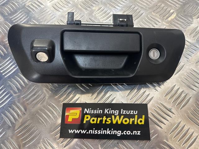 Tailgate Handle Outer