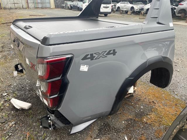 Rear Wellside Deck