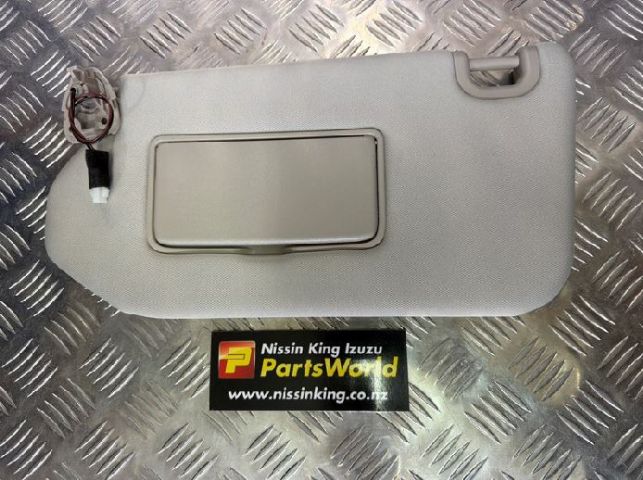 Lh Sunvisor