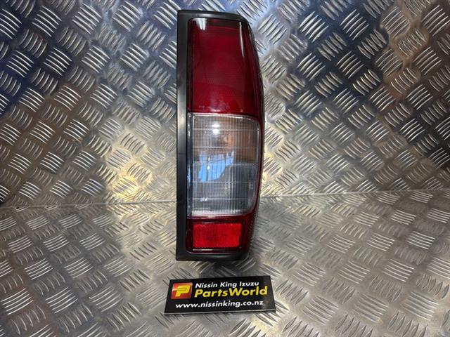 R Tail Light