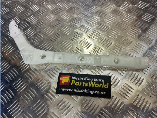 Rr Bumper Retainer