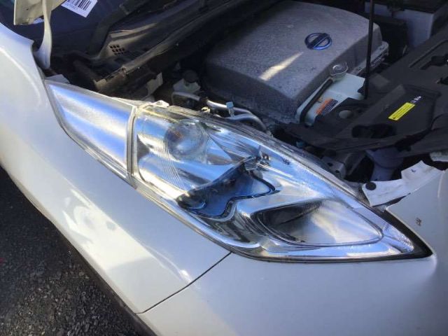 R Headlight