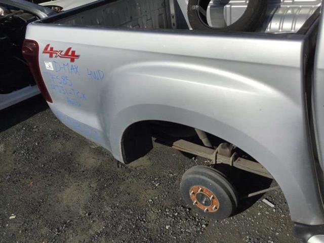Rear Wellside Deck