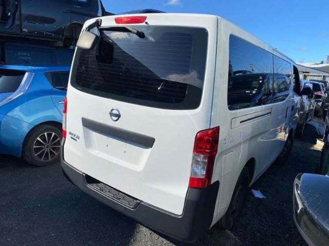 Rr Rear Van Fixed Body Glass 